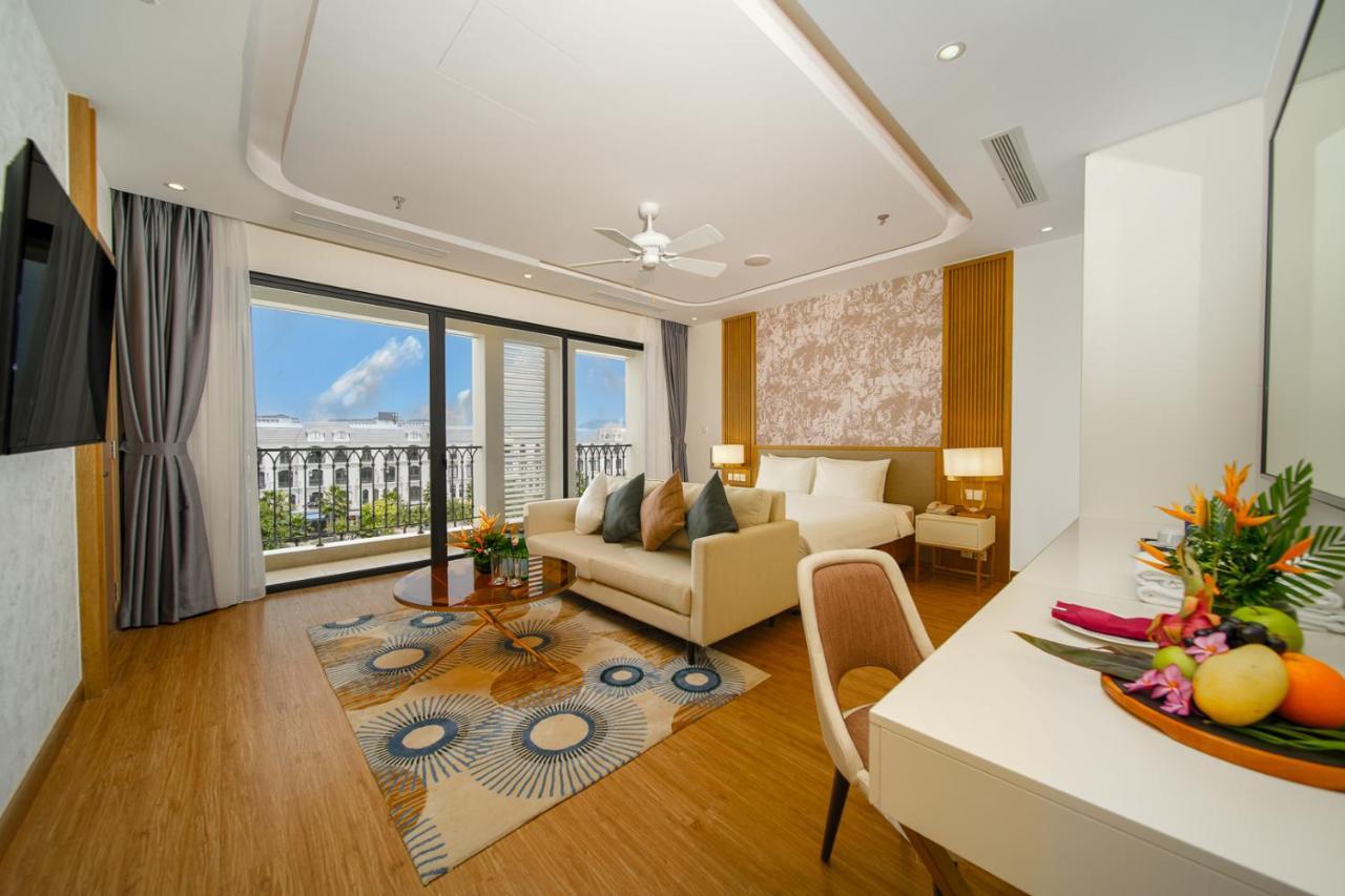 Отель Wyndham Garden Grandworld Дуонг-Донг Экстерьер фото