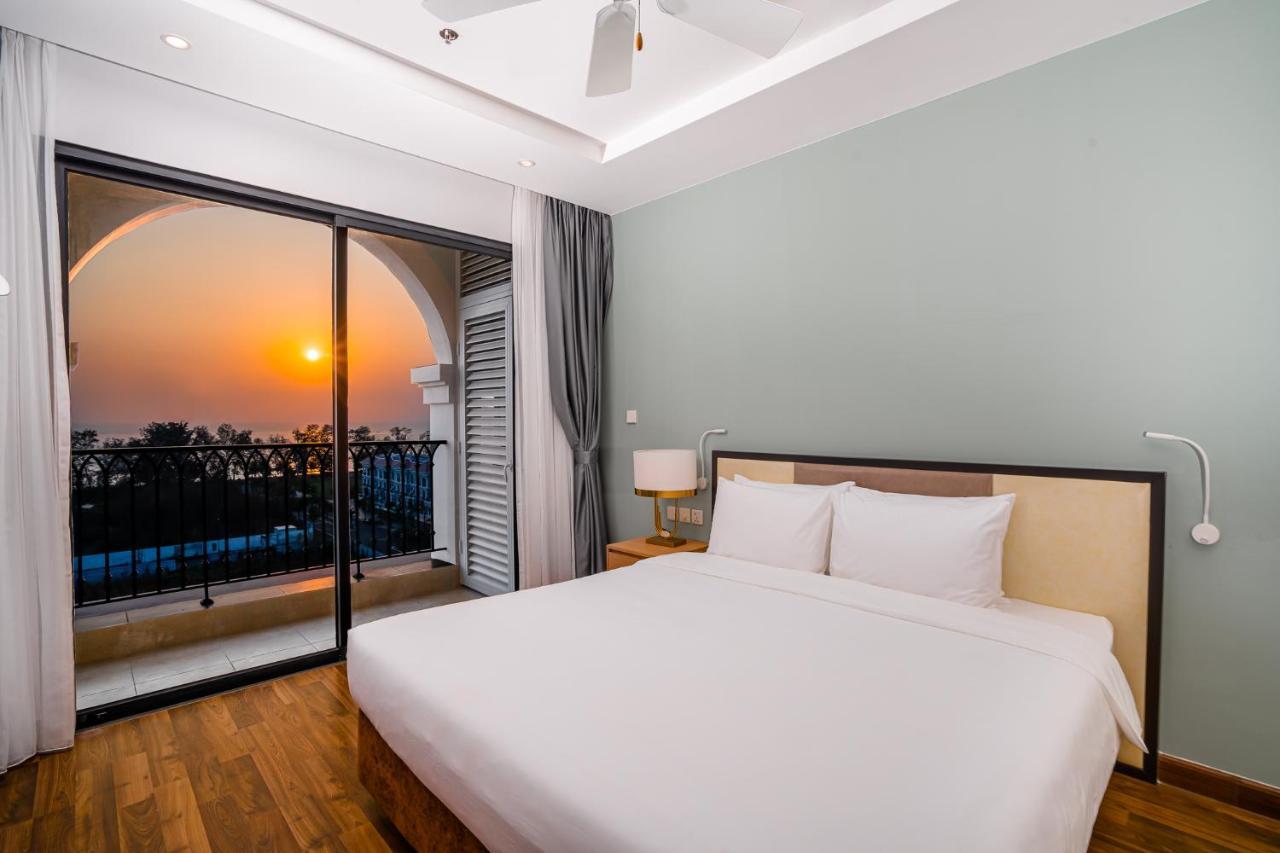 Отель Wyndham Garden Grandworld Дуонг-Донг Экстерьер фото